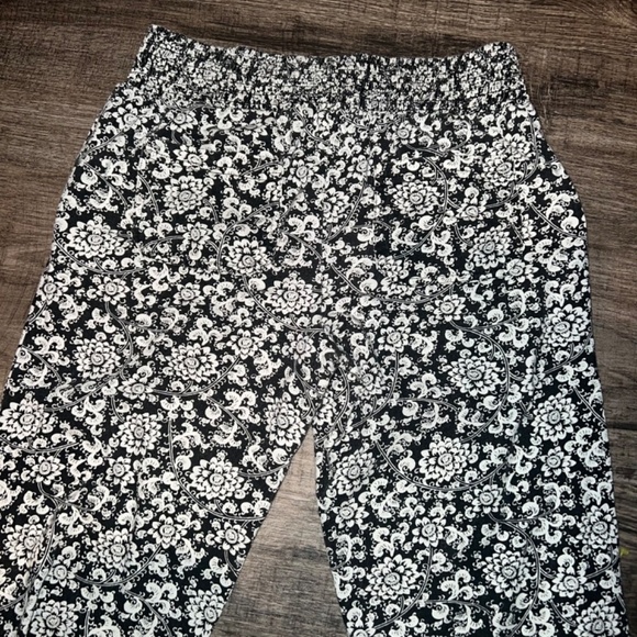 Roxy Juniors Printed Flare Leg Soft Pants S - Picture 6 of 6